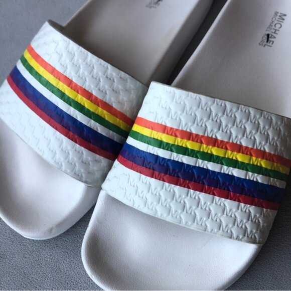 Michael Kors ~ Rainbow Leather Slides ~ Womens Size 7 - Picture 2 of 10
